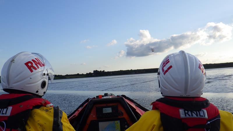 Yacht aground - Aldeburgh Lifeboat Station | Saving Lives at Sea. 